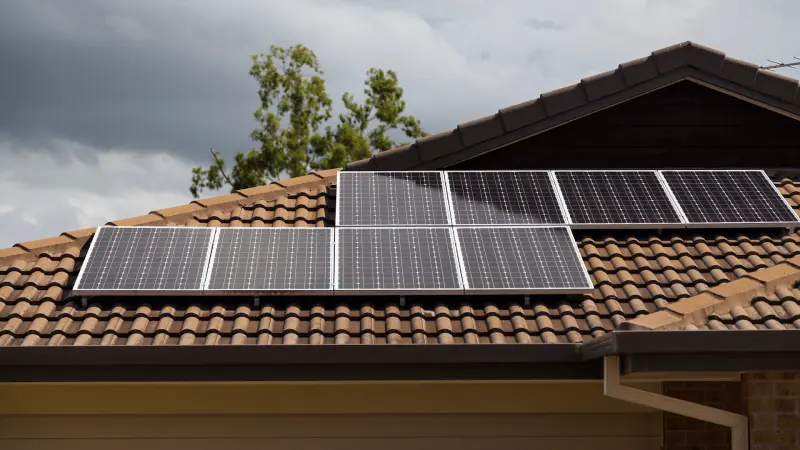 kit panneau solaire triphasé