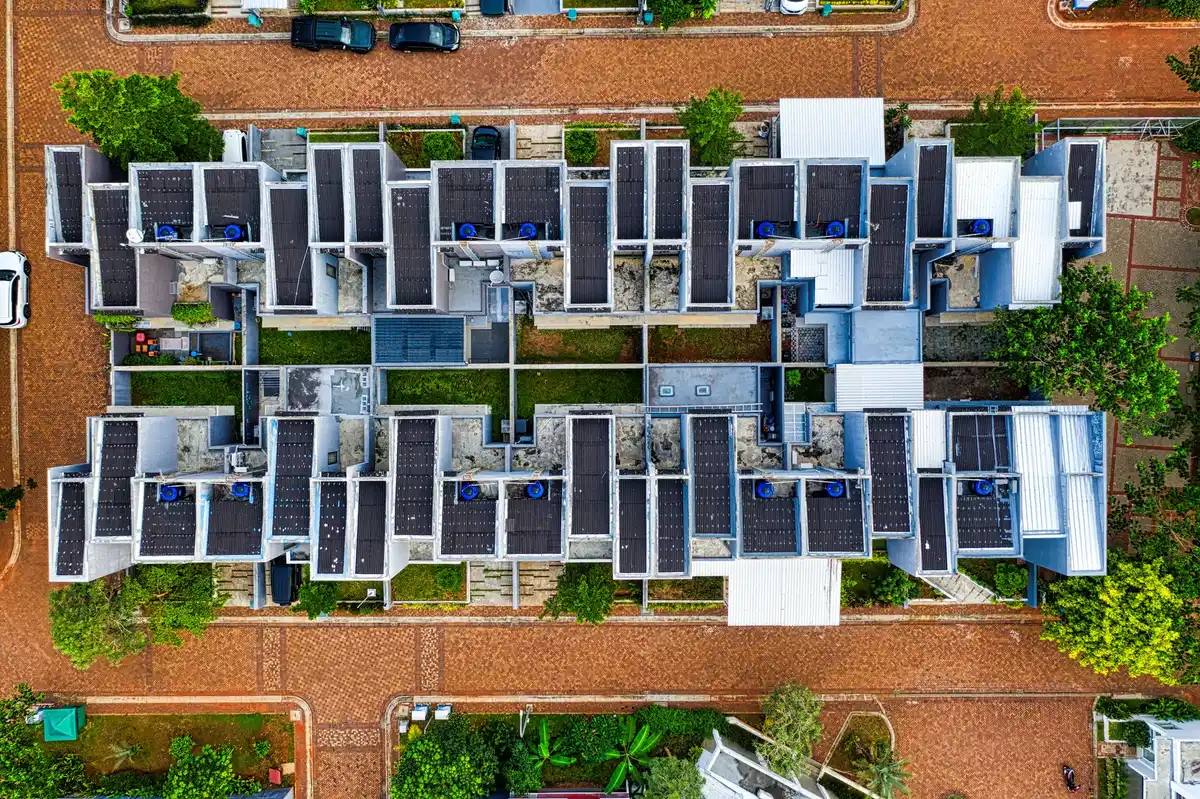 Calepinage photovoltaïque : plan d'implantation des panneaux solaires sur toiture