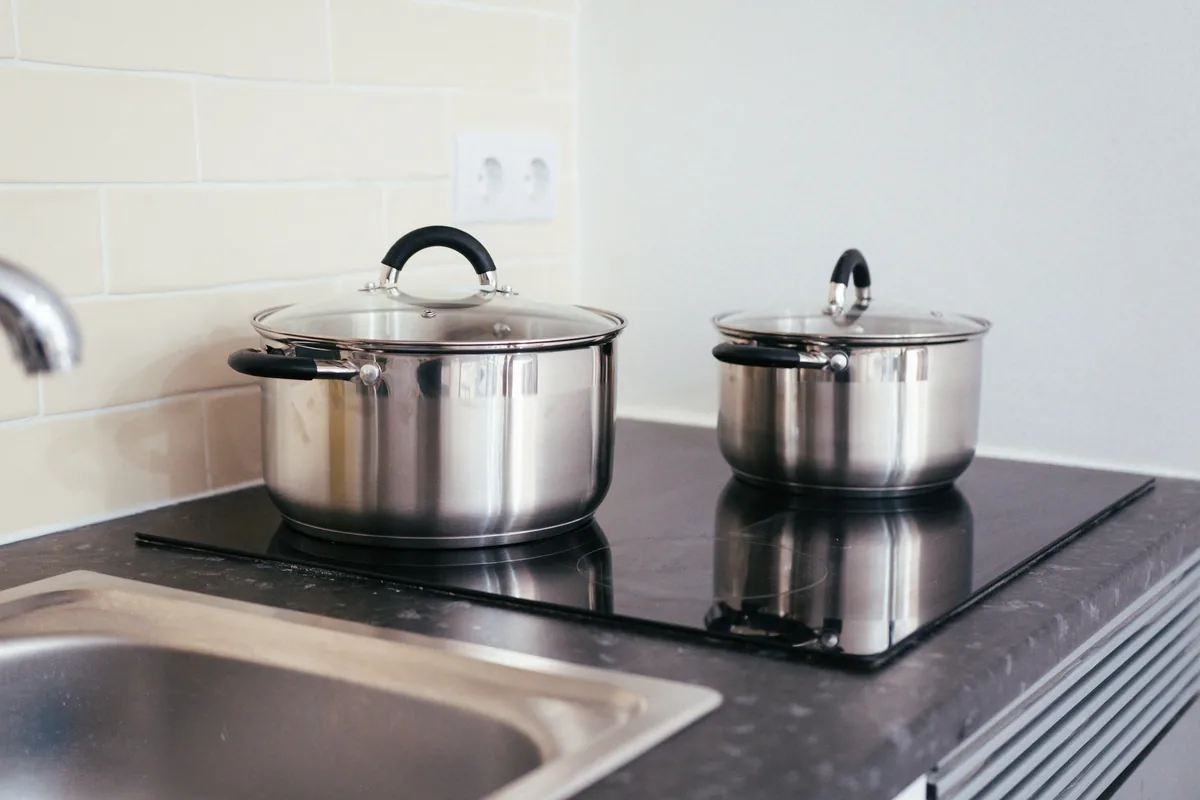 type A pour plaque de cuisson et lave-linge dans un logement