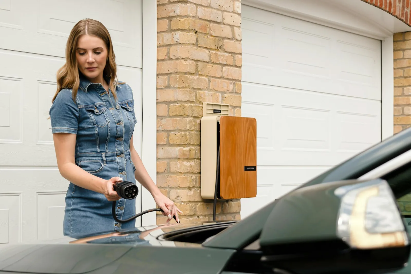 Prise renforcée voiture électrique sur une recharge à domicile