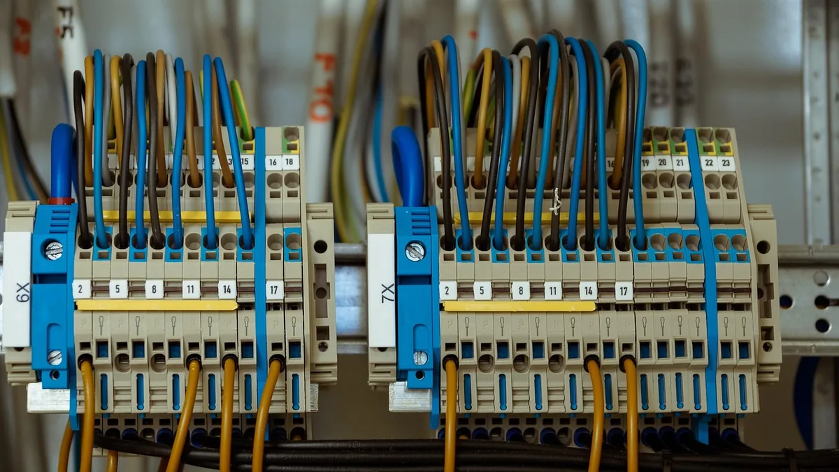 fils phase neutre terre pour schéma prise interrupteur