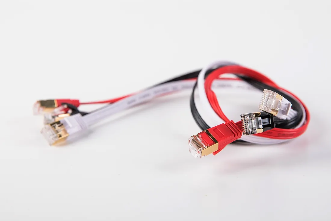 Branchement RJ45 maison sur un coffret de communication