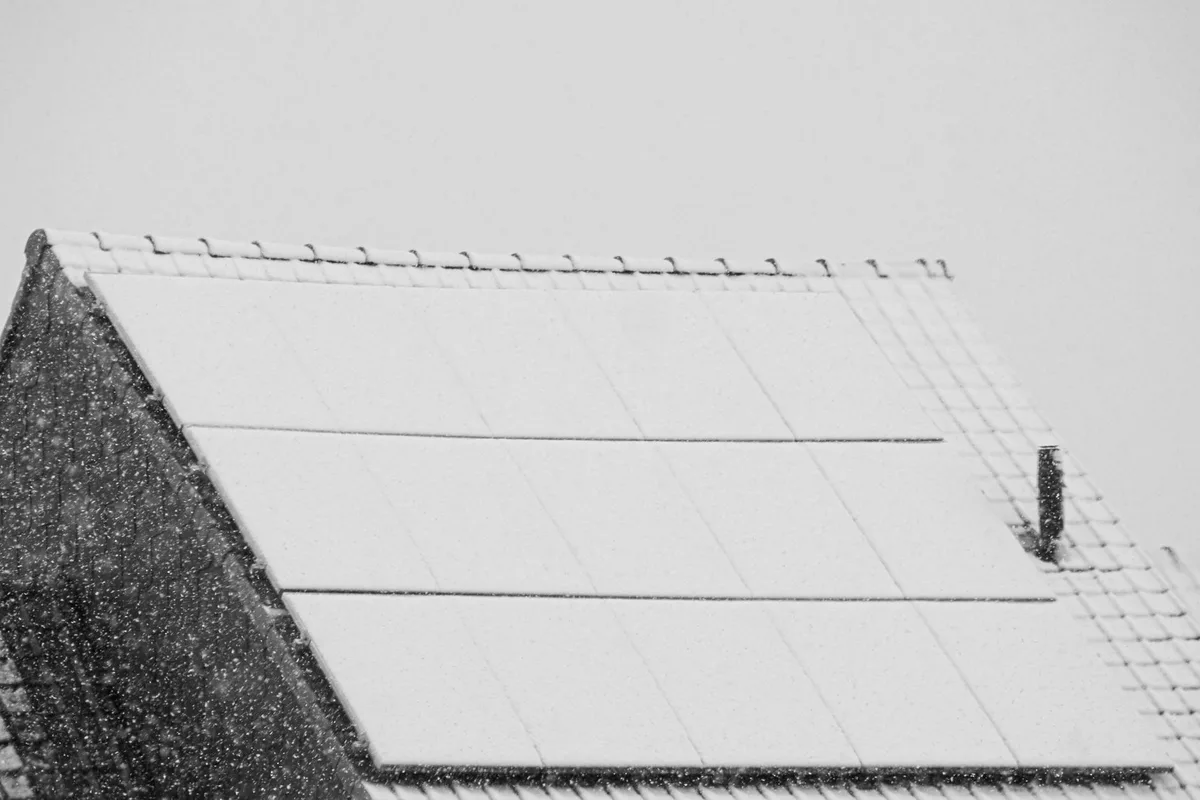 Subvention PAC pompe à chaleur + panneaux solaires 2026 : cumuler les aides
