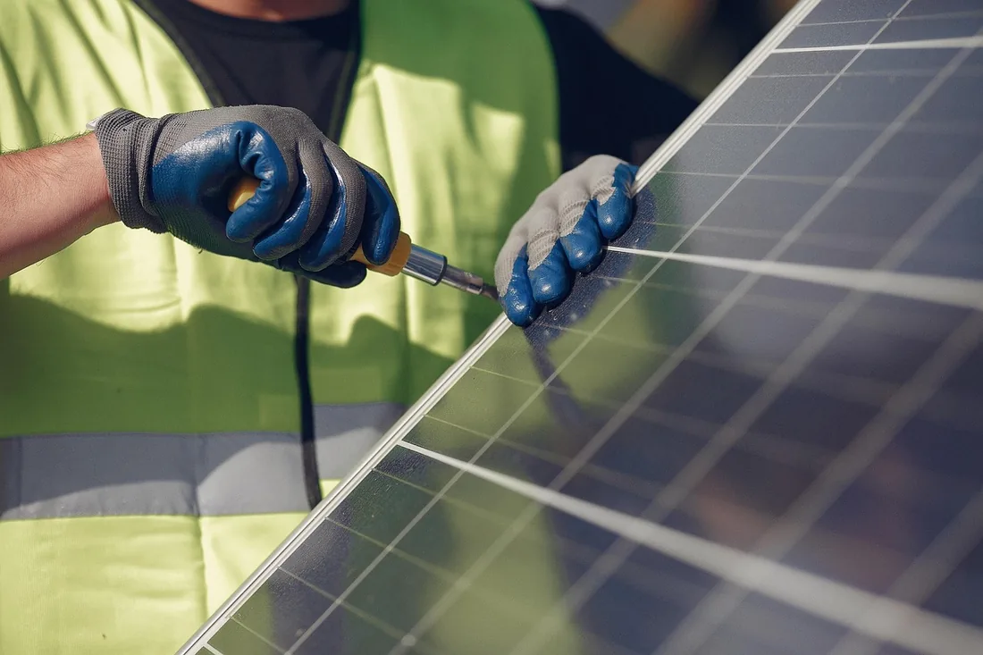 Compteur et contrôle d’une installation solaire avant raccordement